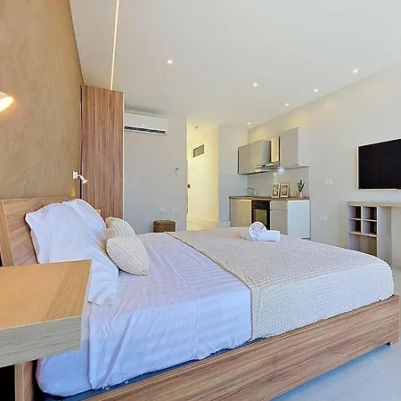 Modern Penthouse Near & Promenade 公寓 *